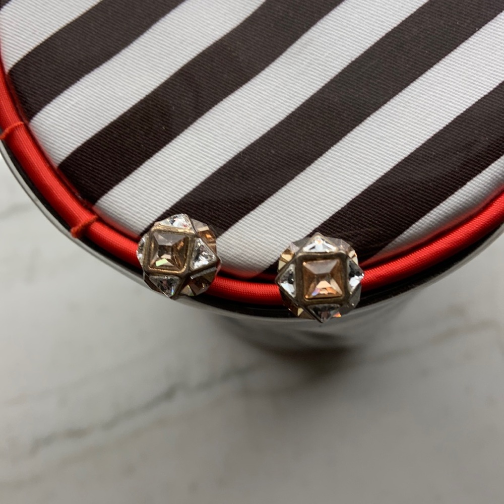 Henri Bendel Gold/clear Swarovski crystal stud earrings. Gold medal